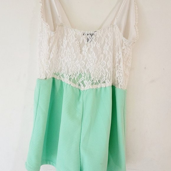 UK2LA Teal and White Laced Romper Size: Small - Picture 6 of 16